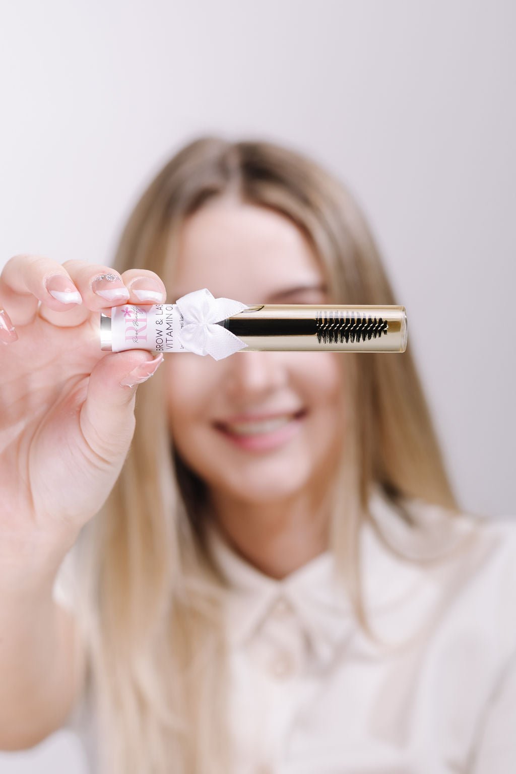 Brow & Lash vitamin oil - Sky Studio
